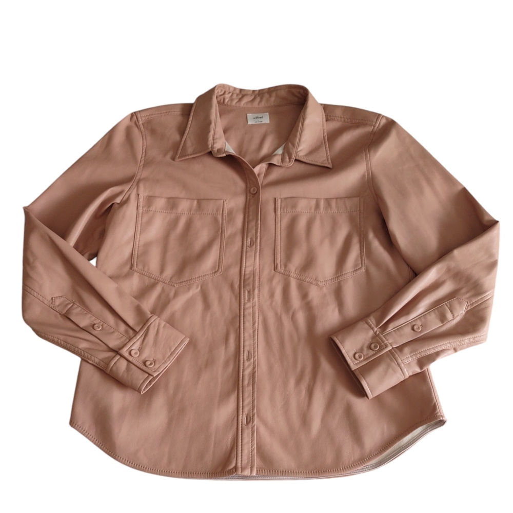 Aritzia Wilfred Size Large Ganna Faux Leather Blush Pink Button Up Shirt
